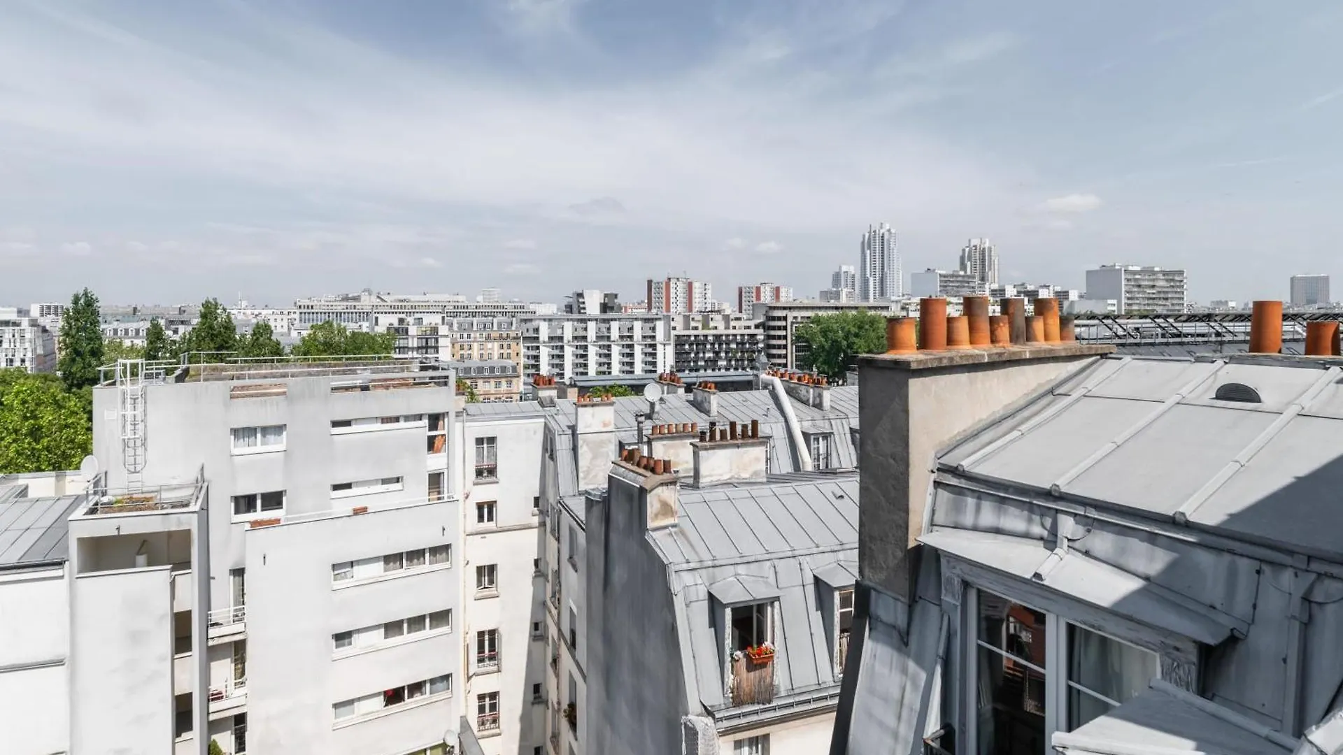 شقة 2 Pieces Refait A Neuf Dernier Etage - Paris 19 - 4P - Flat-Guest فرنسا